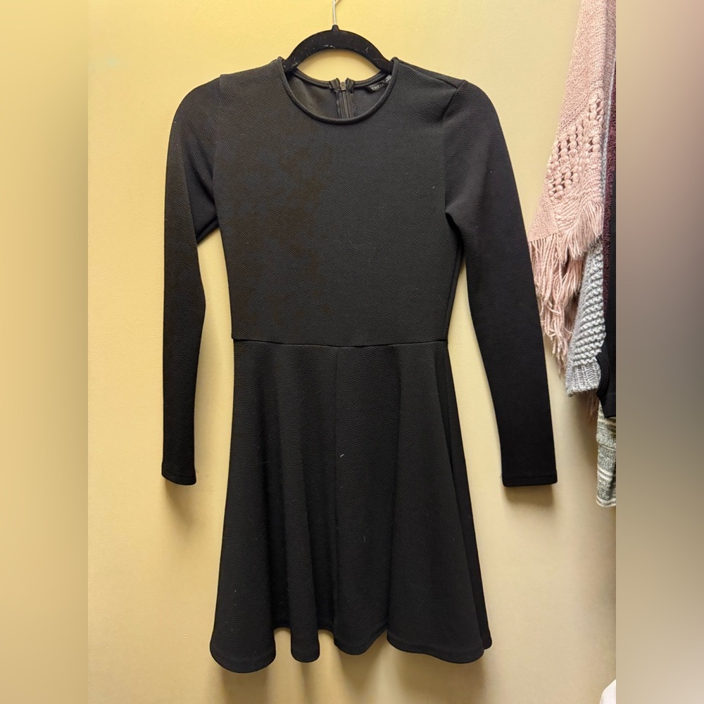 Sophisticated Black Long Sleeve Dress